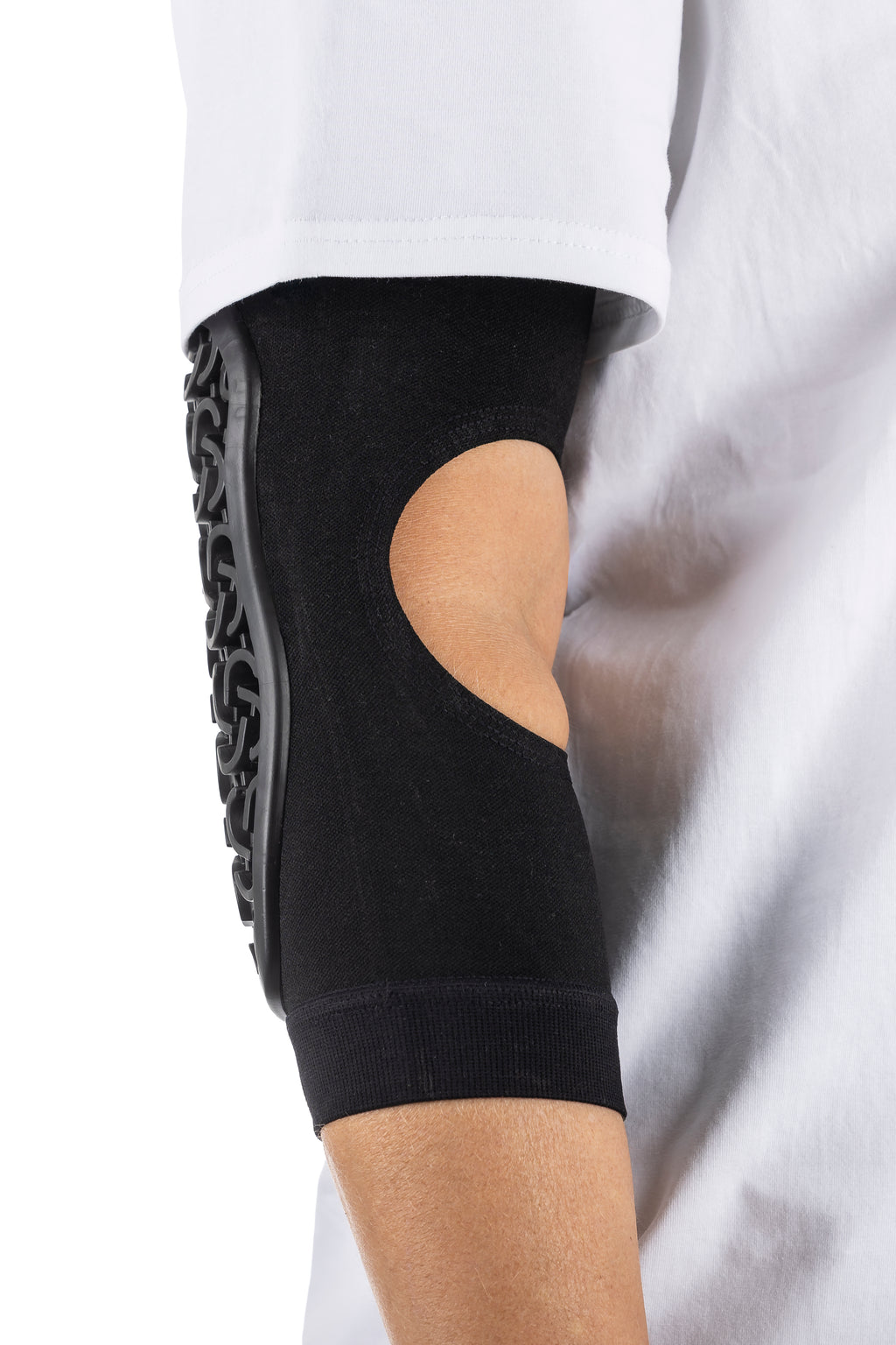 Vented FLOW Elbow Protection